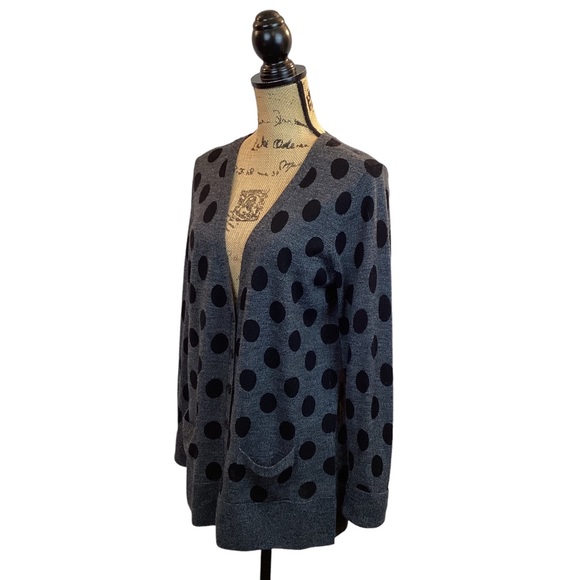 Halogen 100% Merino Wool Cardigan Gray EUC - Picture 4 of 9